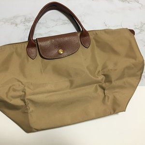 Beige Longchamp Medium Short handle tote Le Pliage